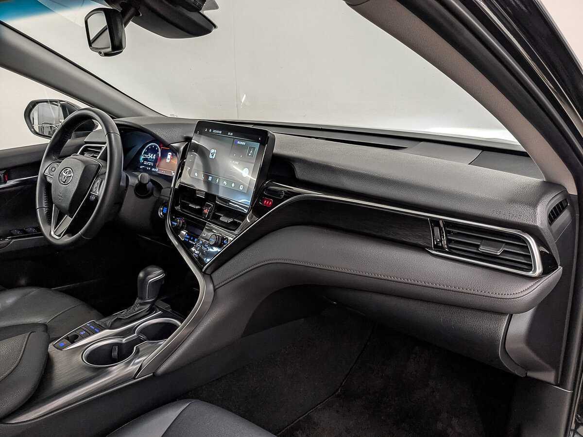 Купить Toyota Camry, 2023, 38 182 км, фото №13