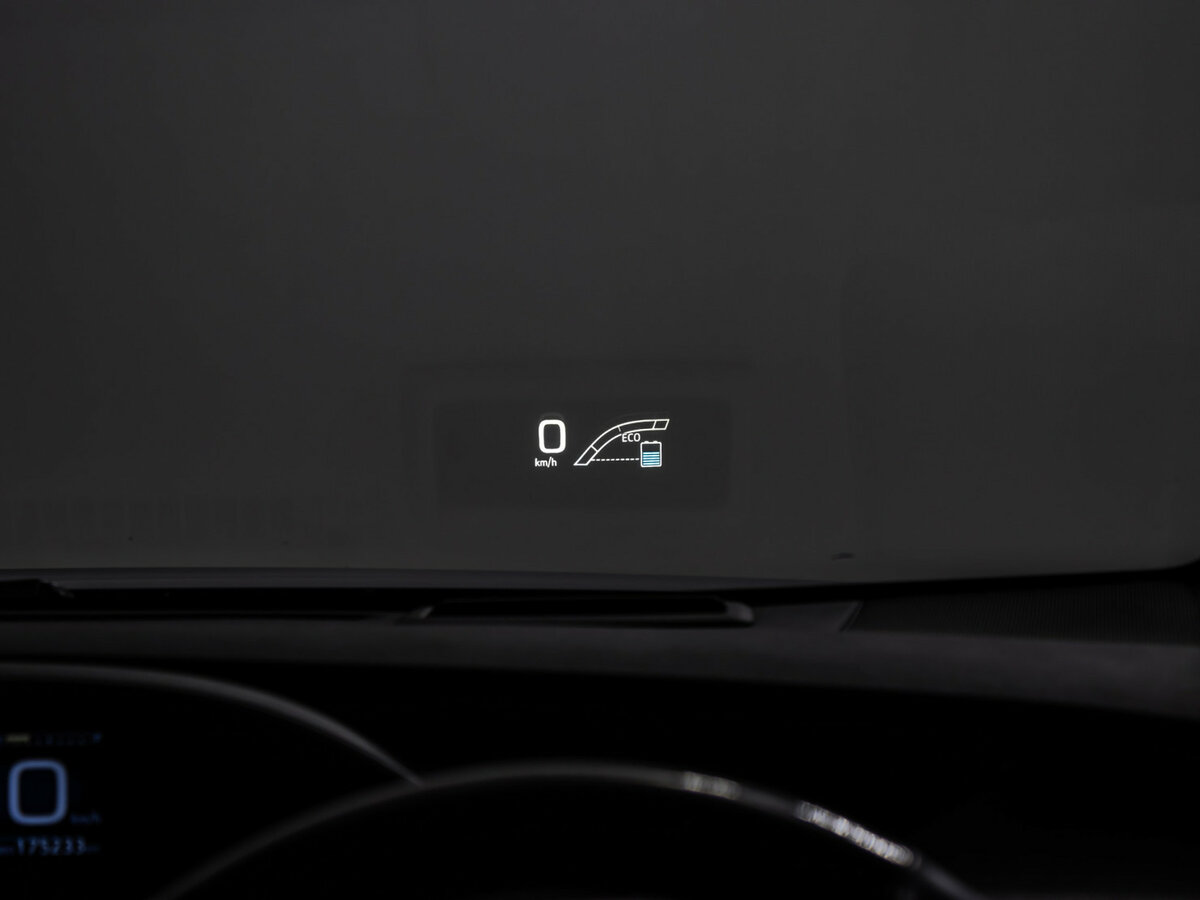 Купить Toyota Prius IV (XW50), 2016, 175 233 км, фото №18