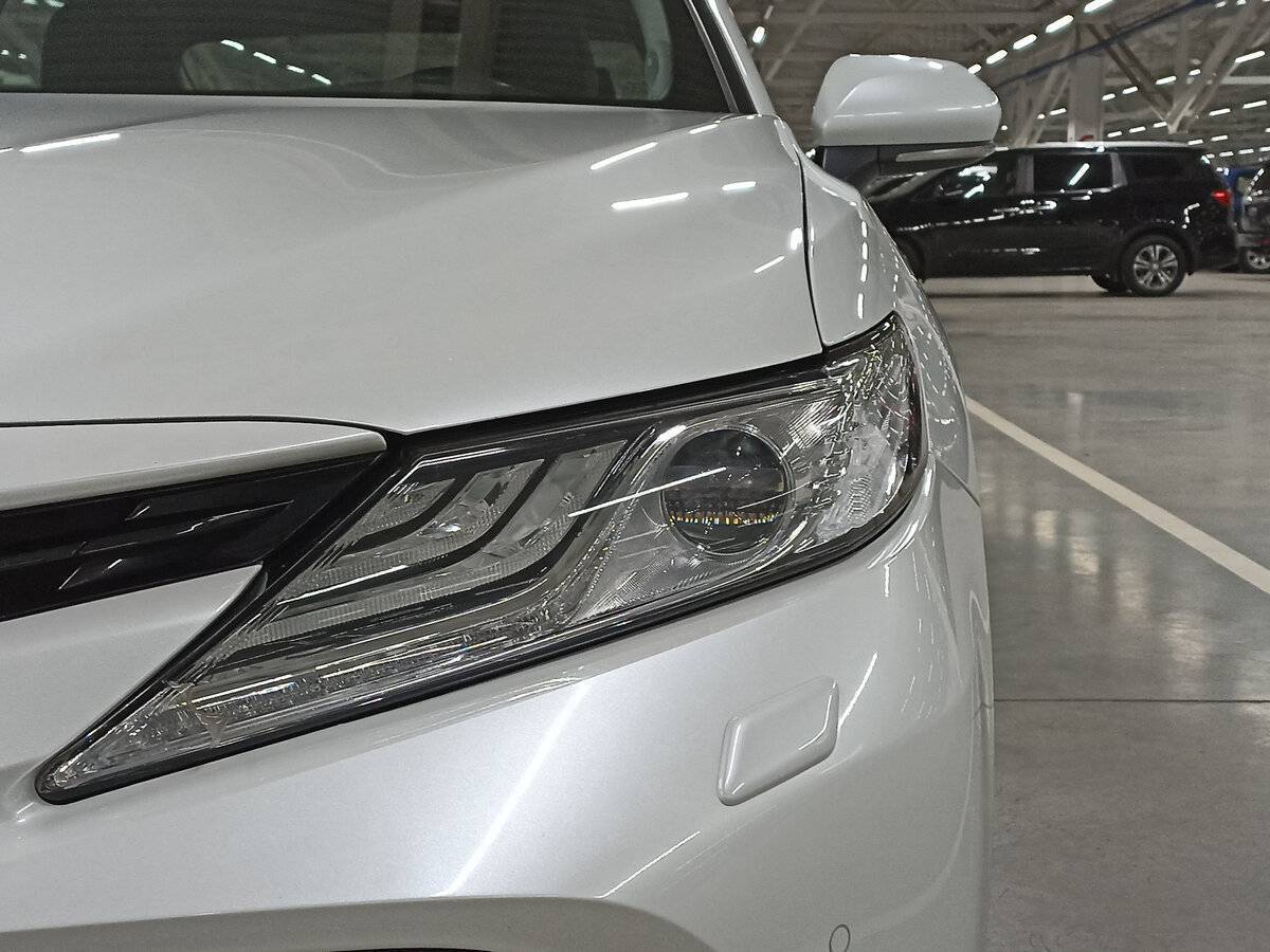 Купить Toyota Camry, 2019, 83 702 км, фото №17