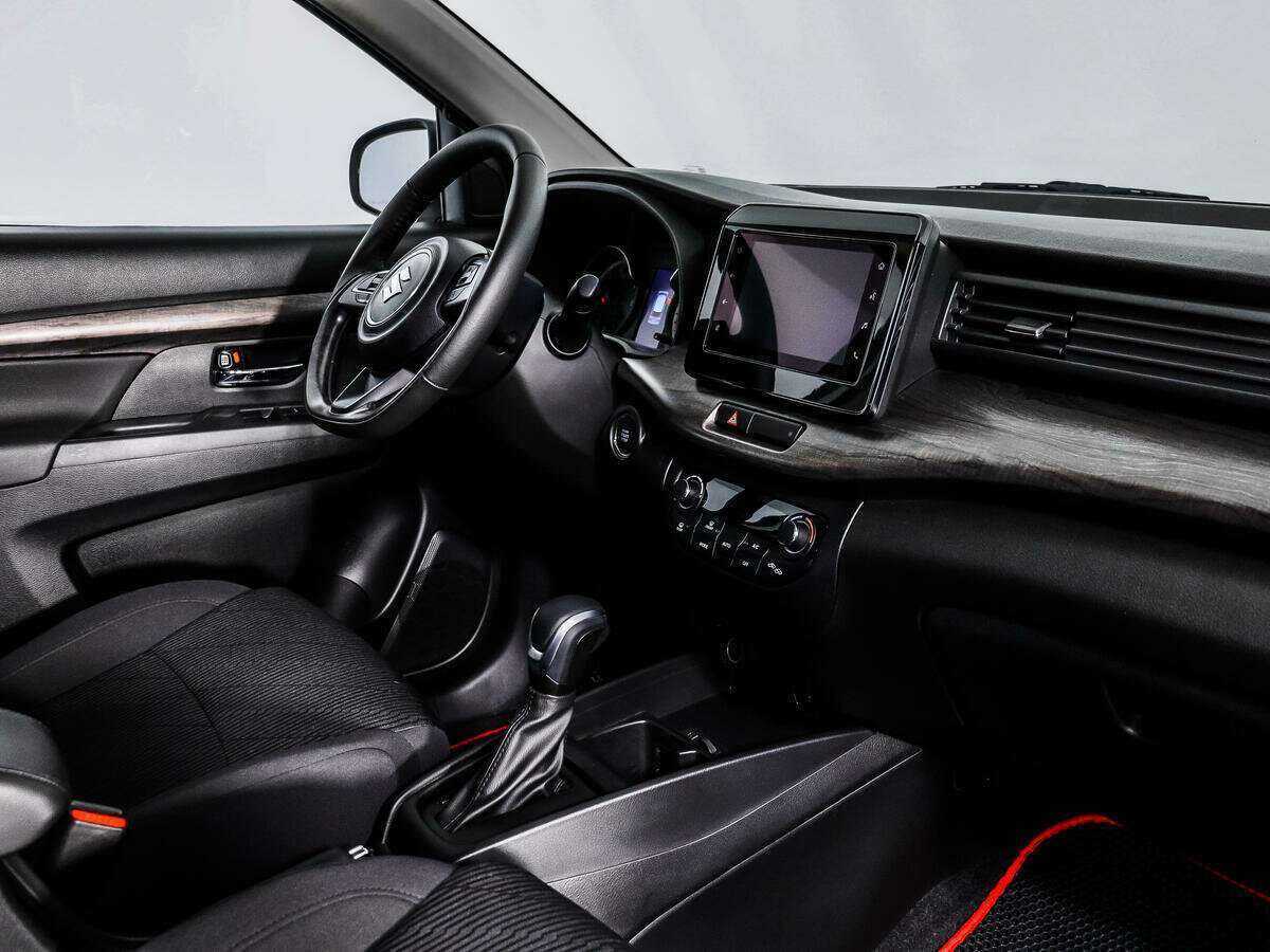 Купить Suzuki Ertiga, 2022, 16 965 км, фото №13