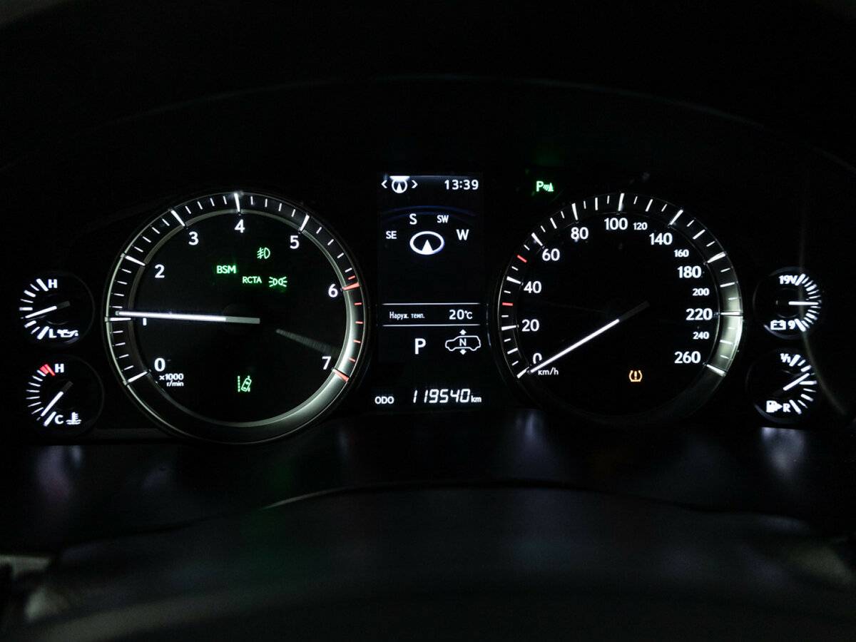 Купить Lexus LX 570 III Рестайлинг 2, 2020, 119 540 км, фото №10