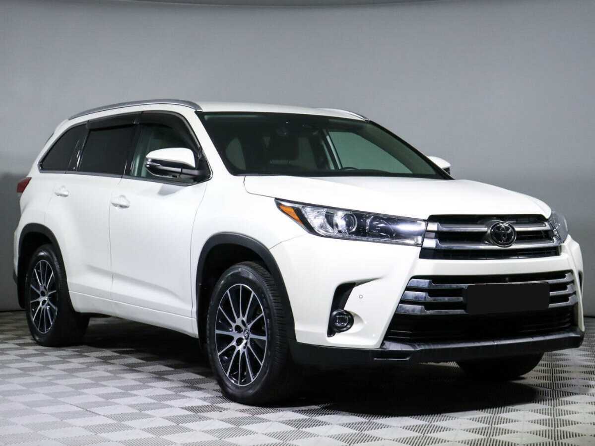 Купить Toyota Highlander, 2017, 46 059 км, фото №3