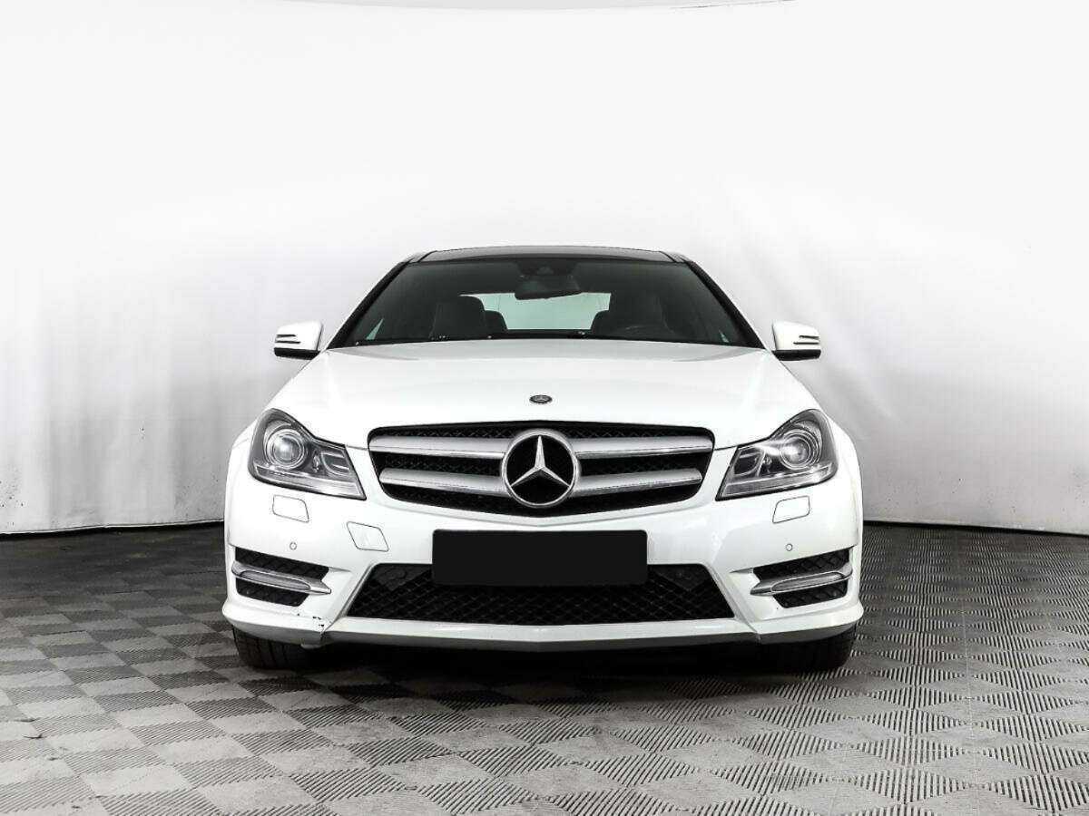 Купить Mercedes-Benz C-Класс 180, 2015, 115 000 км, фото №2