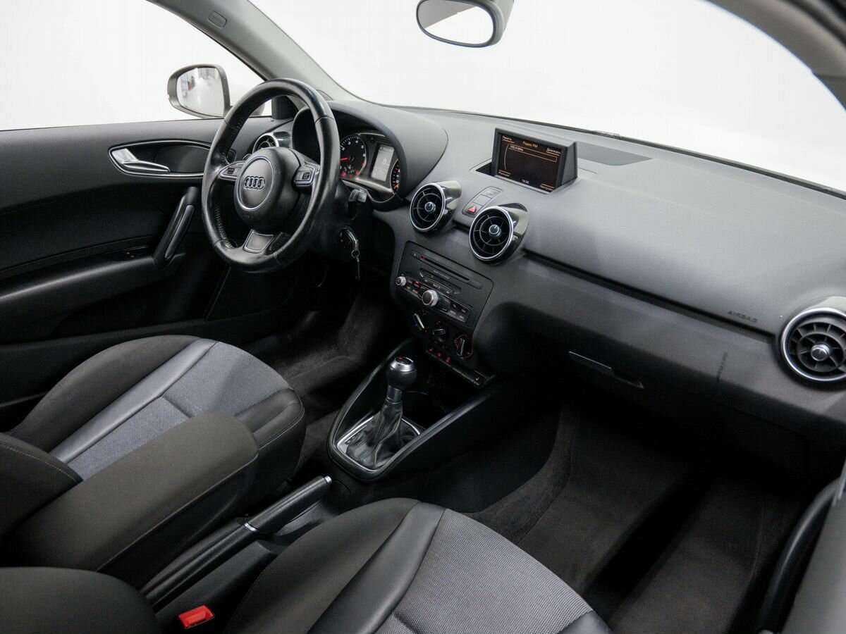Купить Audi A1, 2012, 174 000 км, фото №5