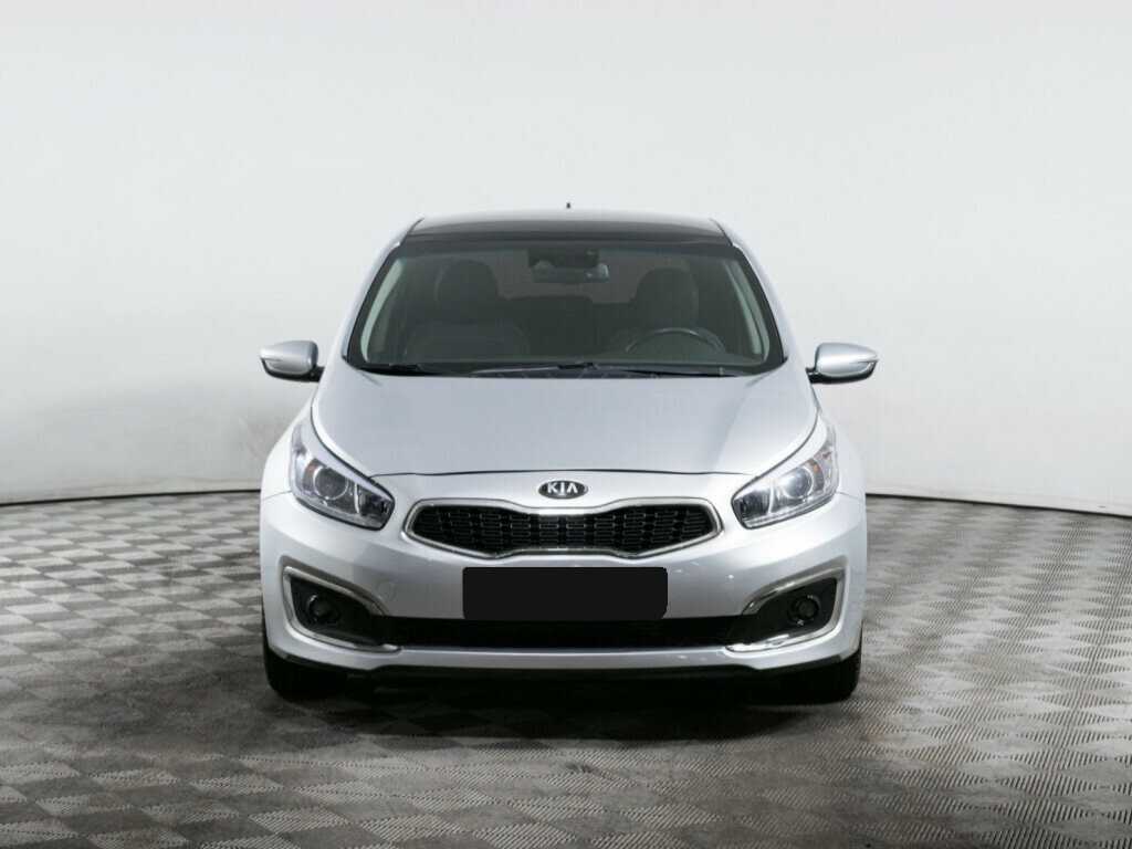 Купить Kia Ceed, 2018, 115 888 км, фото №2