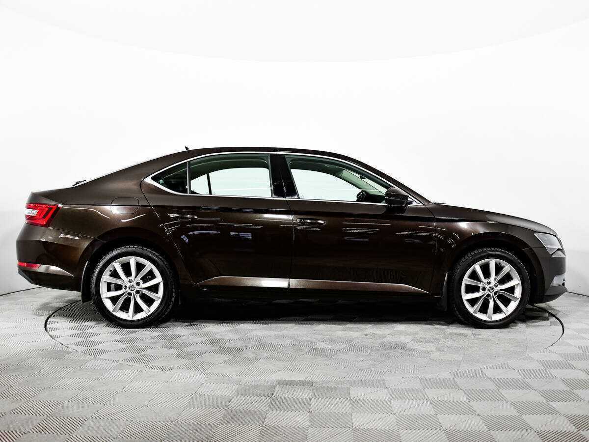Купить Skoda Superb, 2016, 90 375 км, фото №4