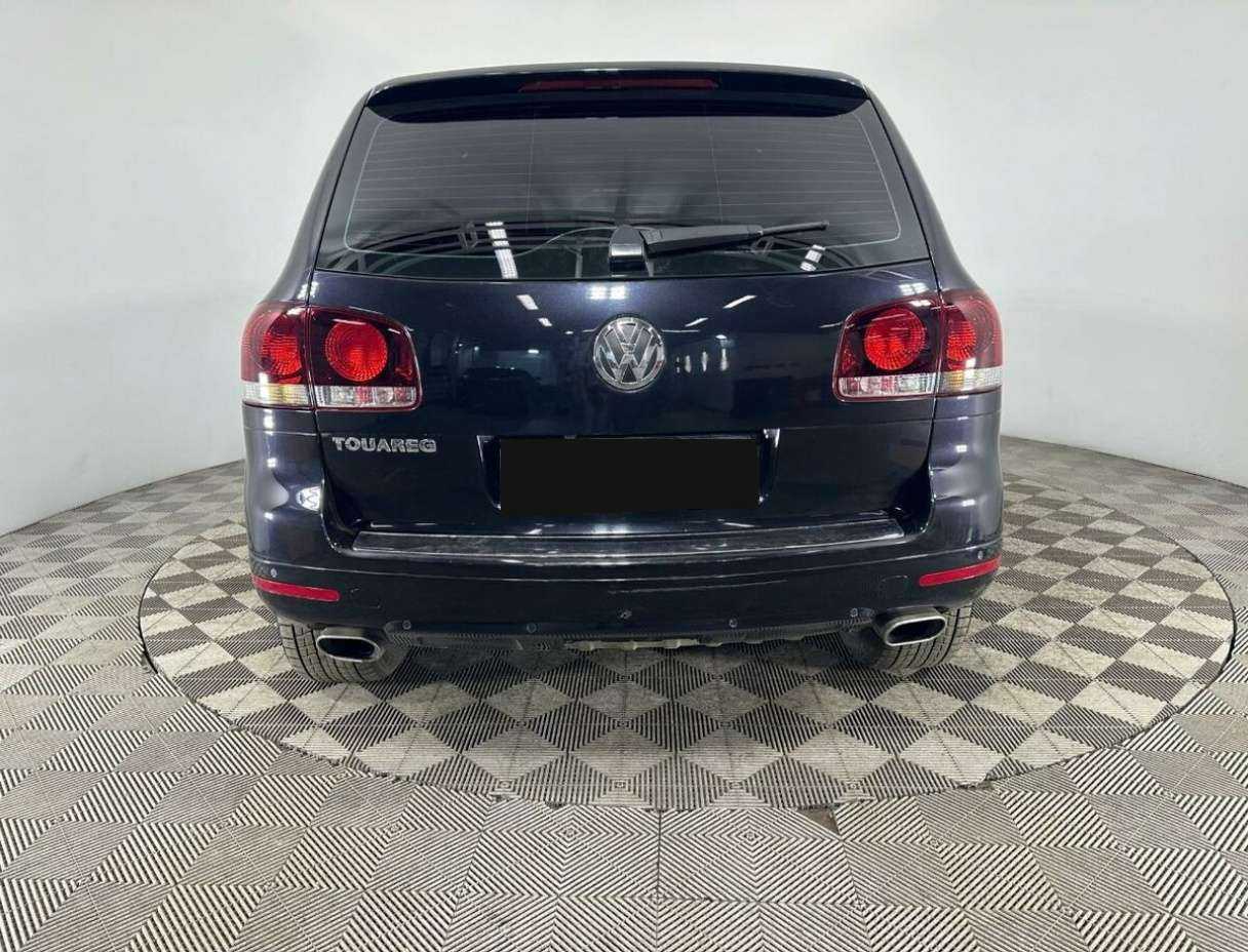 Купить Volkswagen Touareg, 2008, 245 252 км, фото №2