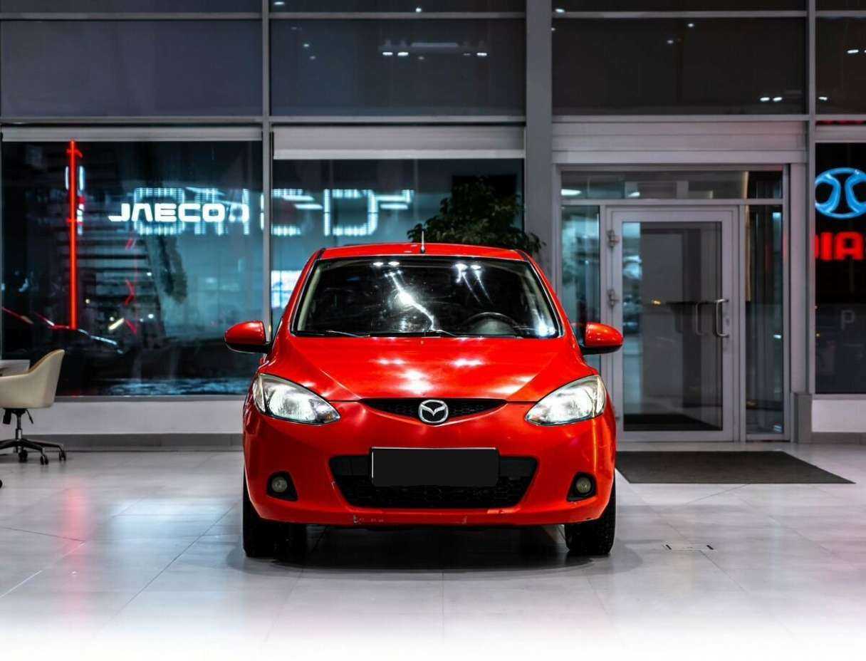 Купить Mazda 2, 2008, 240 000 км, фото №2