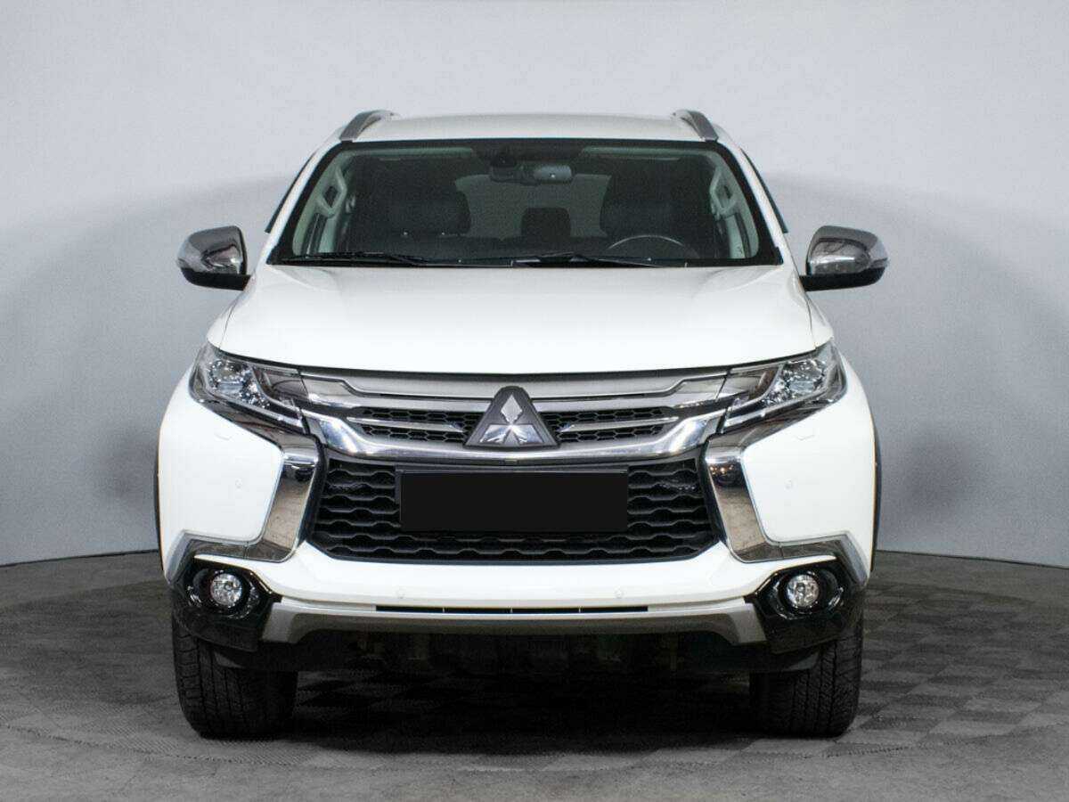 Купить Mitsubishi Pajero Sport, 2018, 39 000 км, фото №2