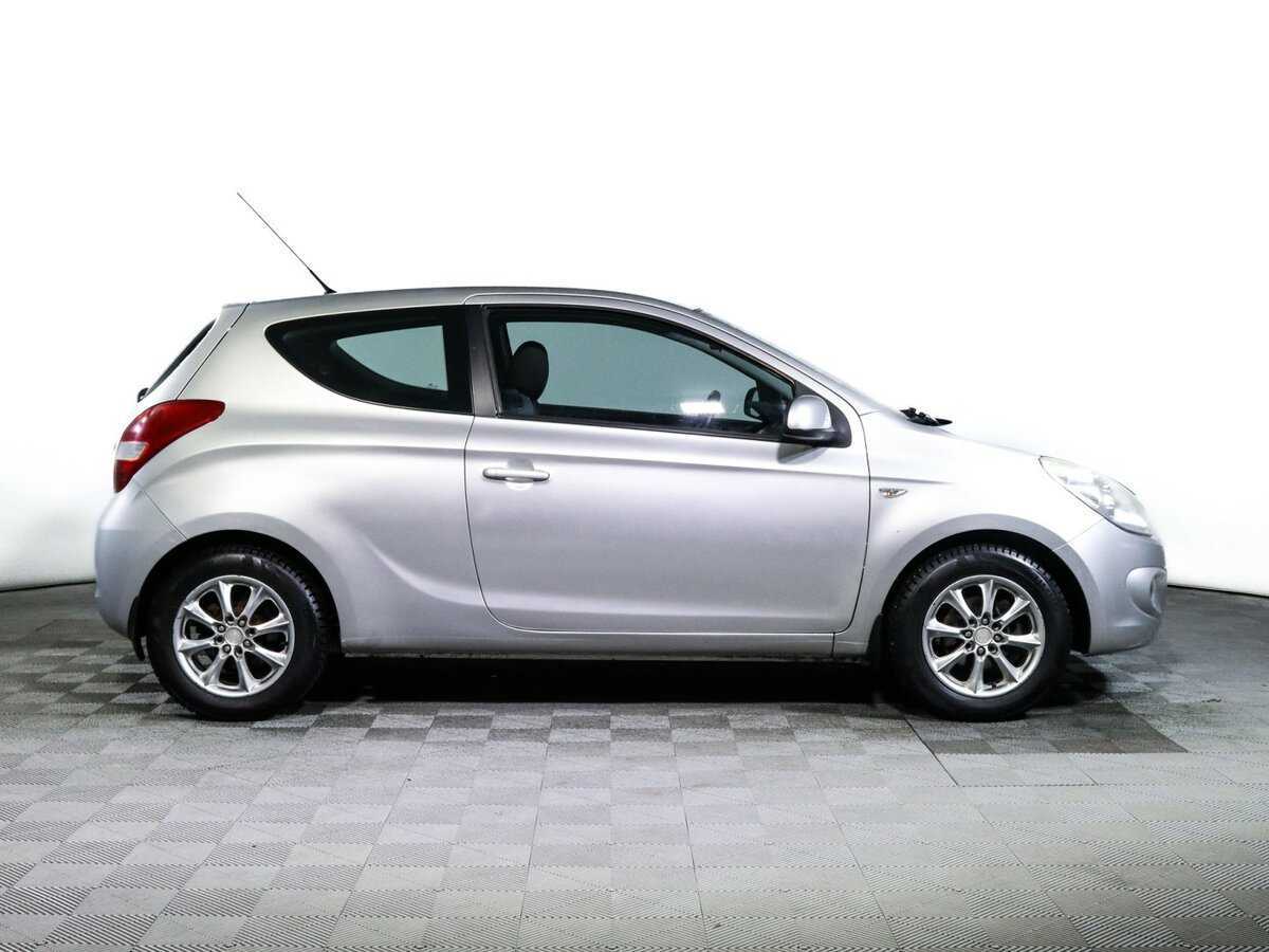 Купить Hyundai i20, 2009, 99 840 км, фото №4