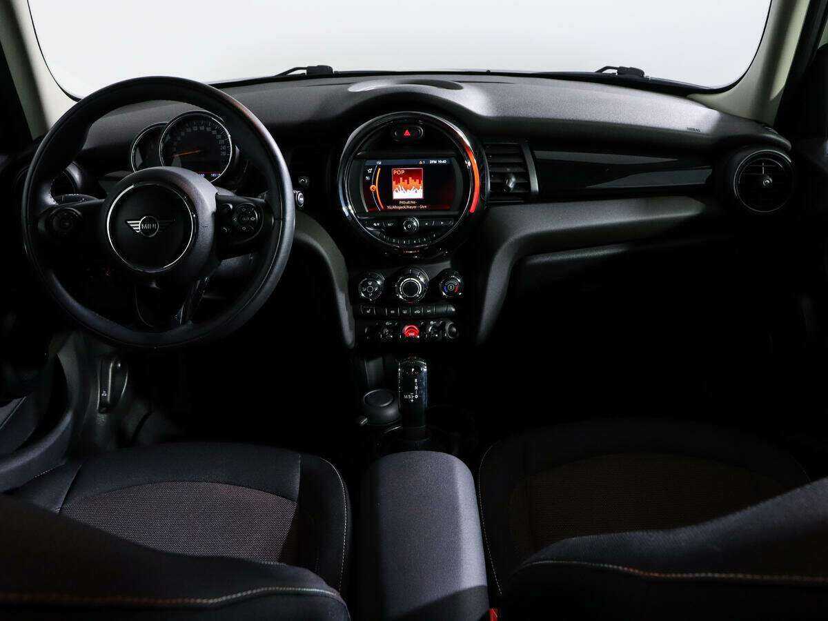 Купить Mini Hatch Cooper, 2019, 24 282 км, фото №11