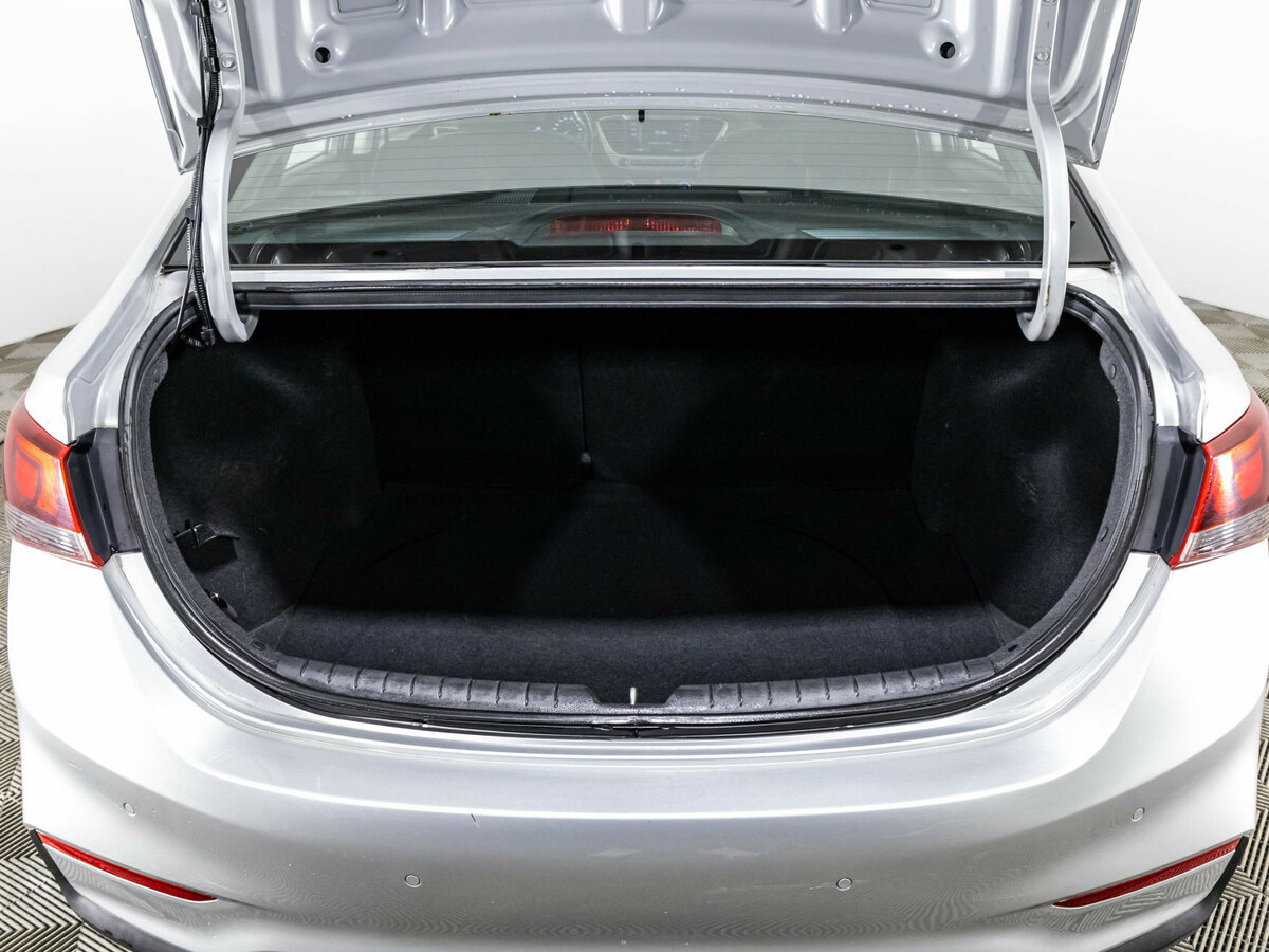 Купить Hyundai Solaris II, 2018, 142 427 км, фото №15