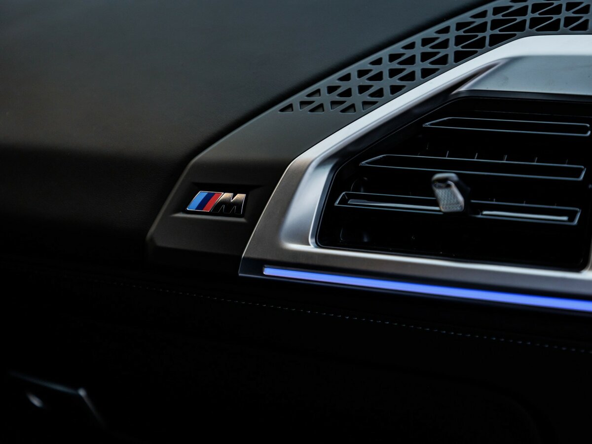 Купить BMW XM, 2023, 7 930 км, фото №20