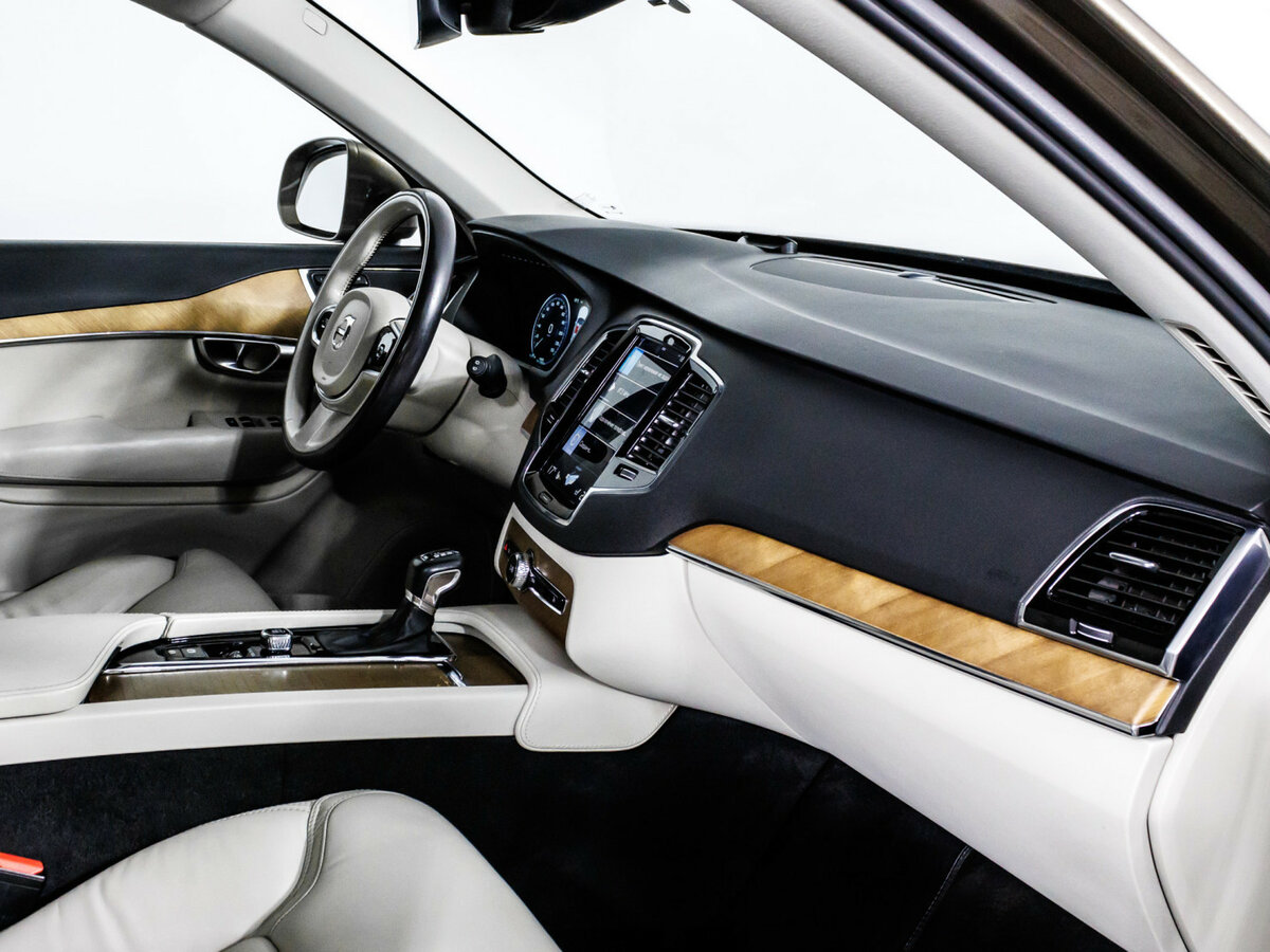 Купить Volvo XC90 II, 2017, 148 965 км, фото №7