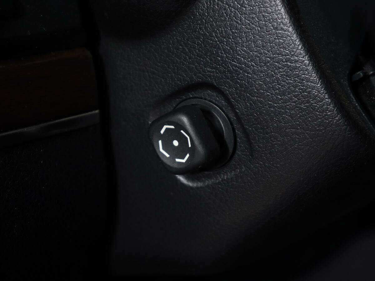 Купить Toyota Land Cruiser, 2017, 129 210 км, фото №16