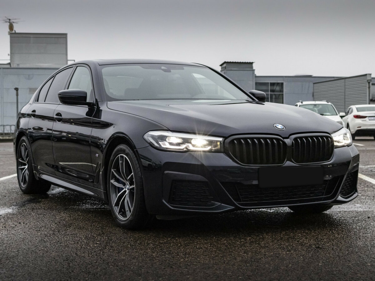 Купить BMW 5 серии 530d xDrive VII (G30/G31/G38) Рестайлинг, 2021, 52 603 км, фото №3