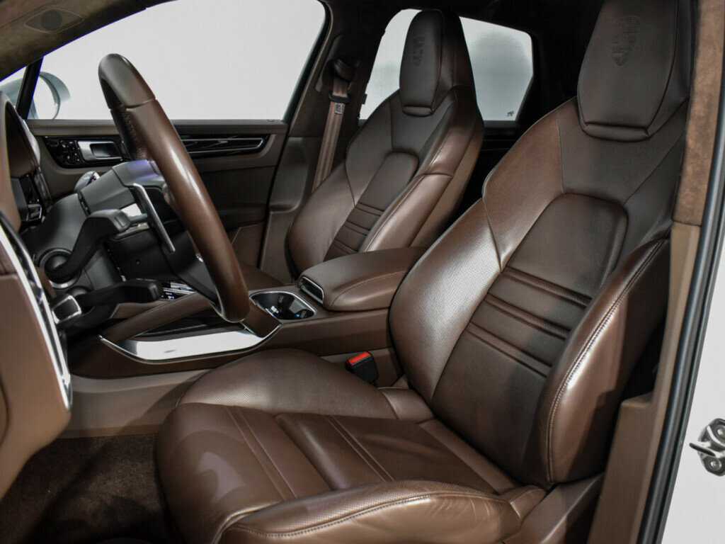 Купить Porsche Cayenne Turbo, 2018, 80 300 км, фото №20