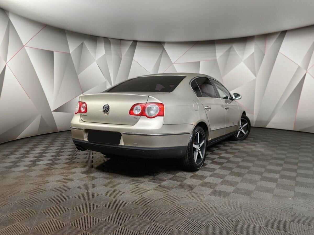 Купить Volkswagen Passat, 2008, 183 859 км, фото №2