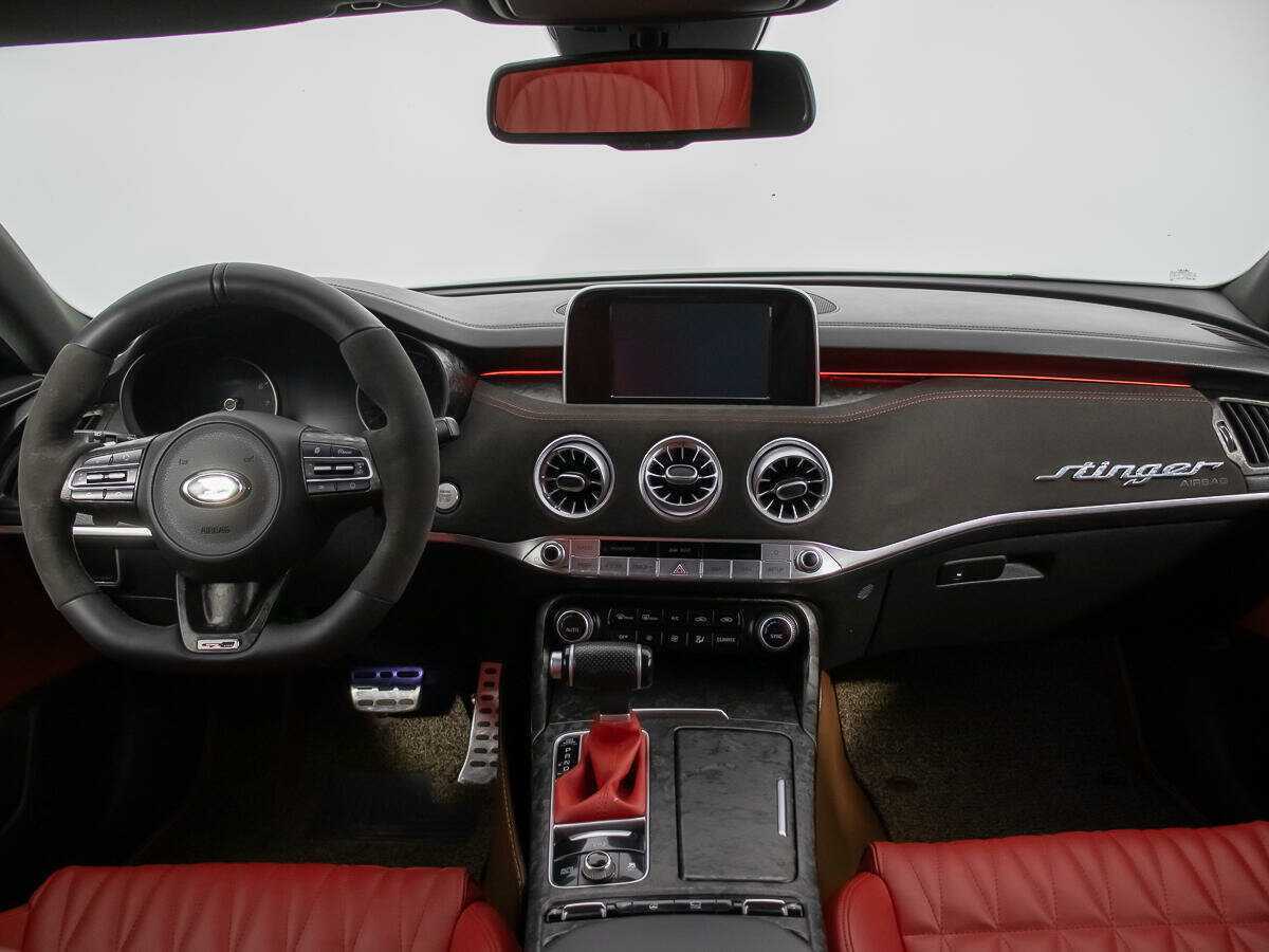 Купить Kia Stinger, 2018, 123 337 км, фото №13