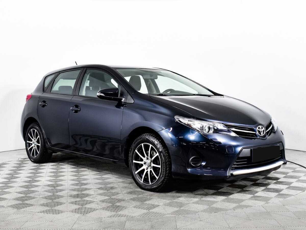 Купить Toyota Auris, 2013, 107 500 км, фото №3