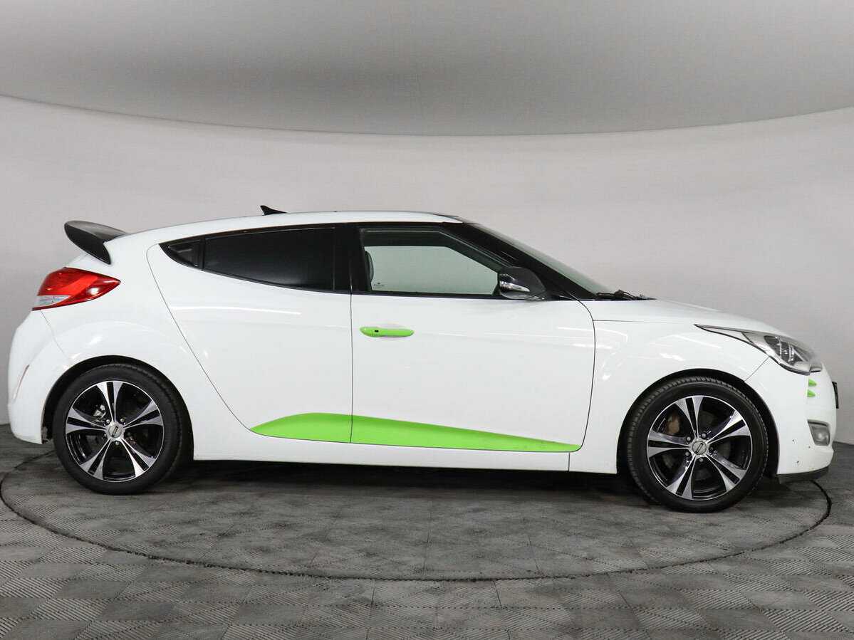 Купить Hyundai Veloster, 2011, 184 629 км, фото №3