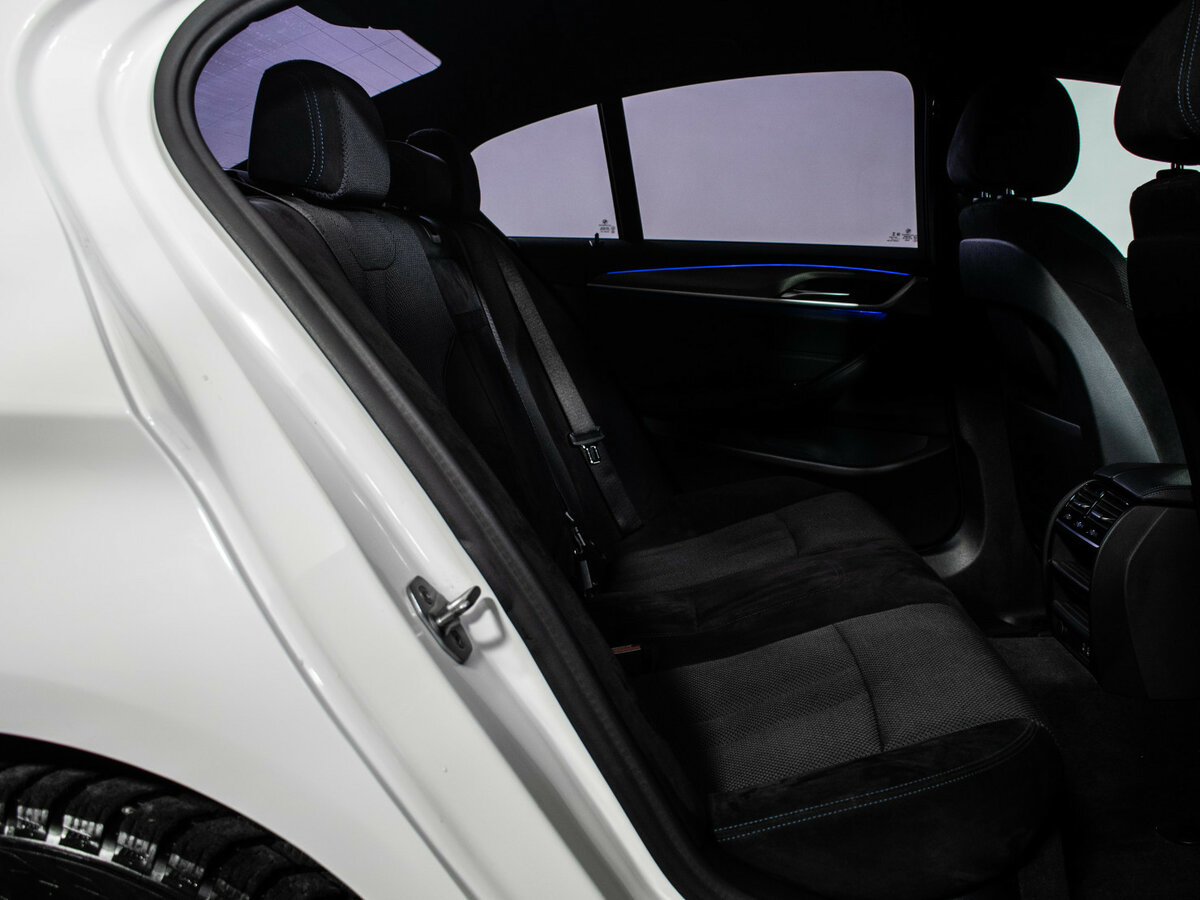 Купить BMW 5 серии 520d xDrive VII (G30/G31/G38), 2020, 98 000 км, фото №9