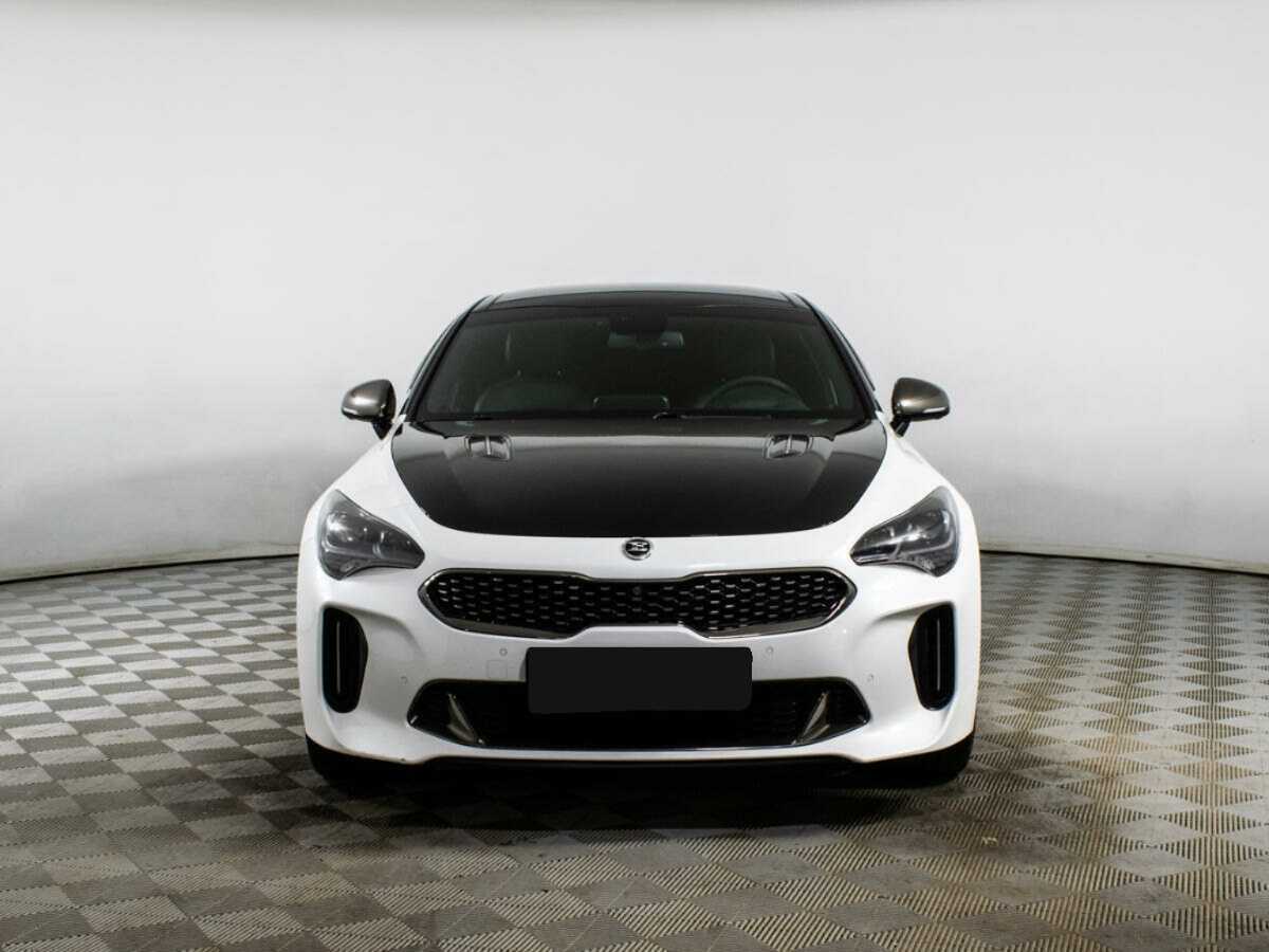 Купить Kia Stinger, 2018, 169 861 км, фото №2