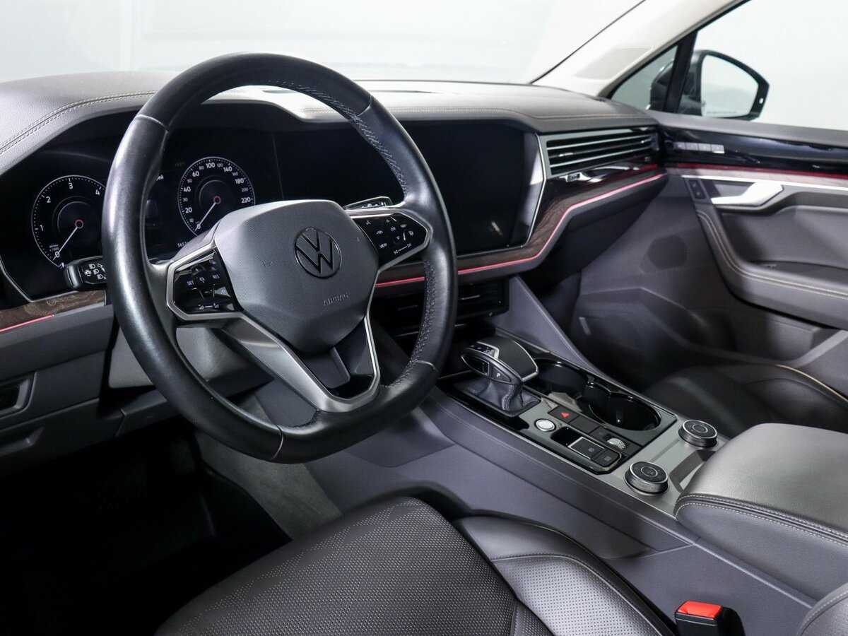 Купить Volkswagen Touareg, 2020, 56 573 км, фото №11