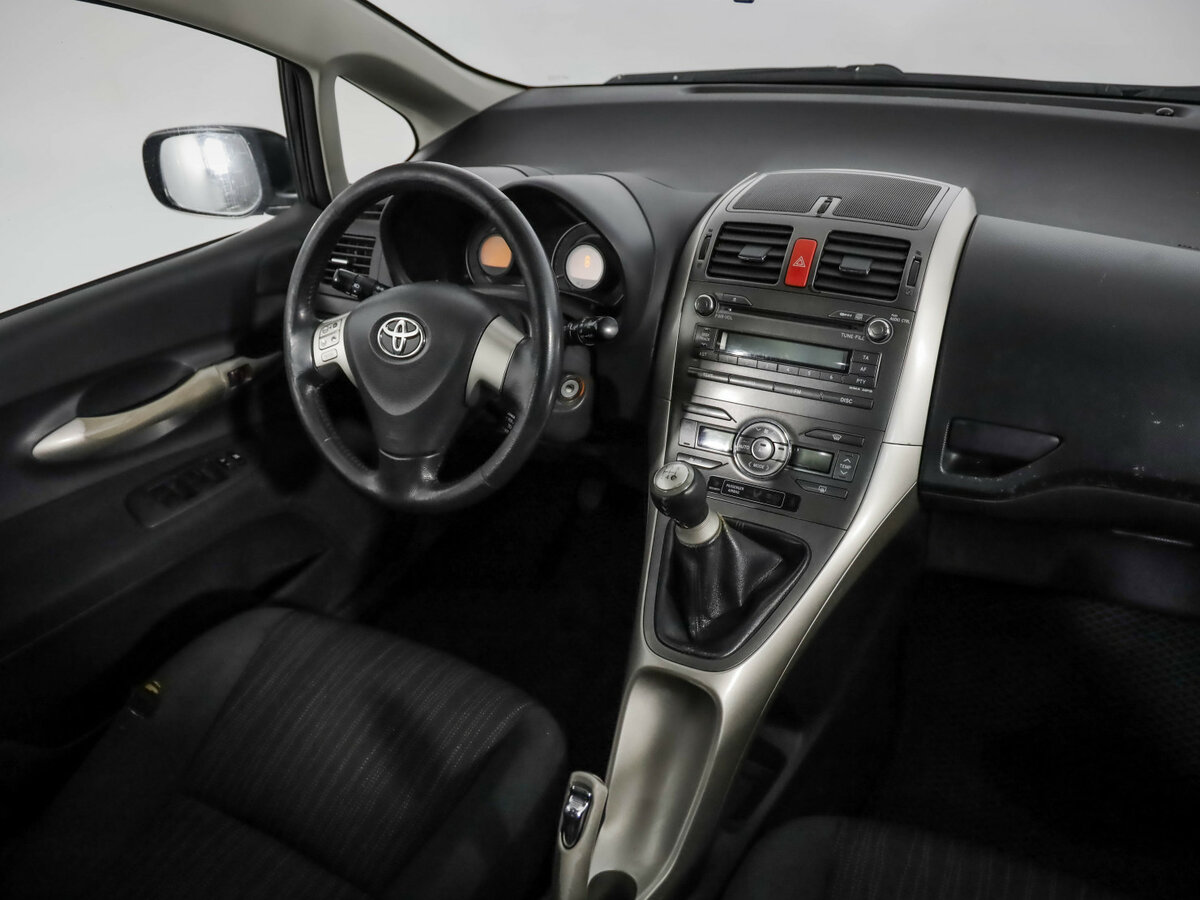 Купить Toyota Auris I, 2007, 405 393 км, фото №1