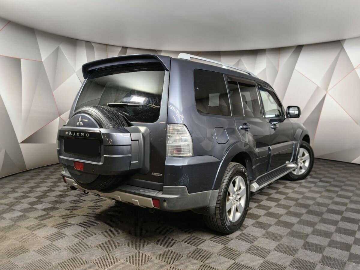 Купить Mitsubishi Pajero, 2008, 326 608 км, фото №2