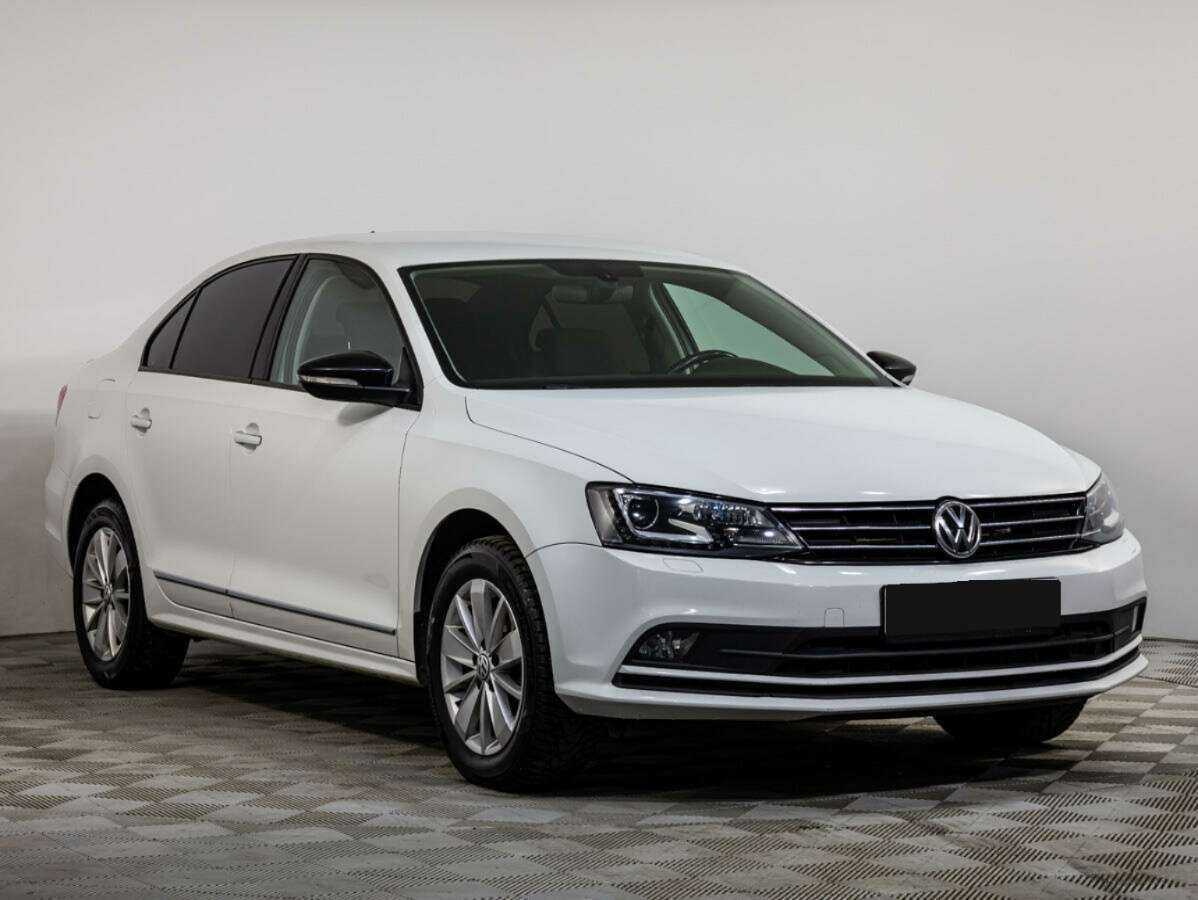 Купить Volkswagen Jetta, 2017, 132 050 км, фото №2