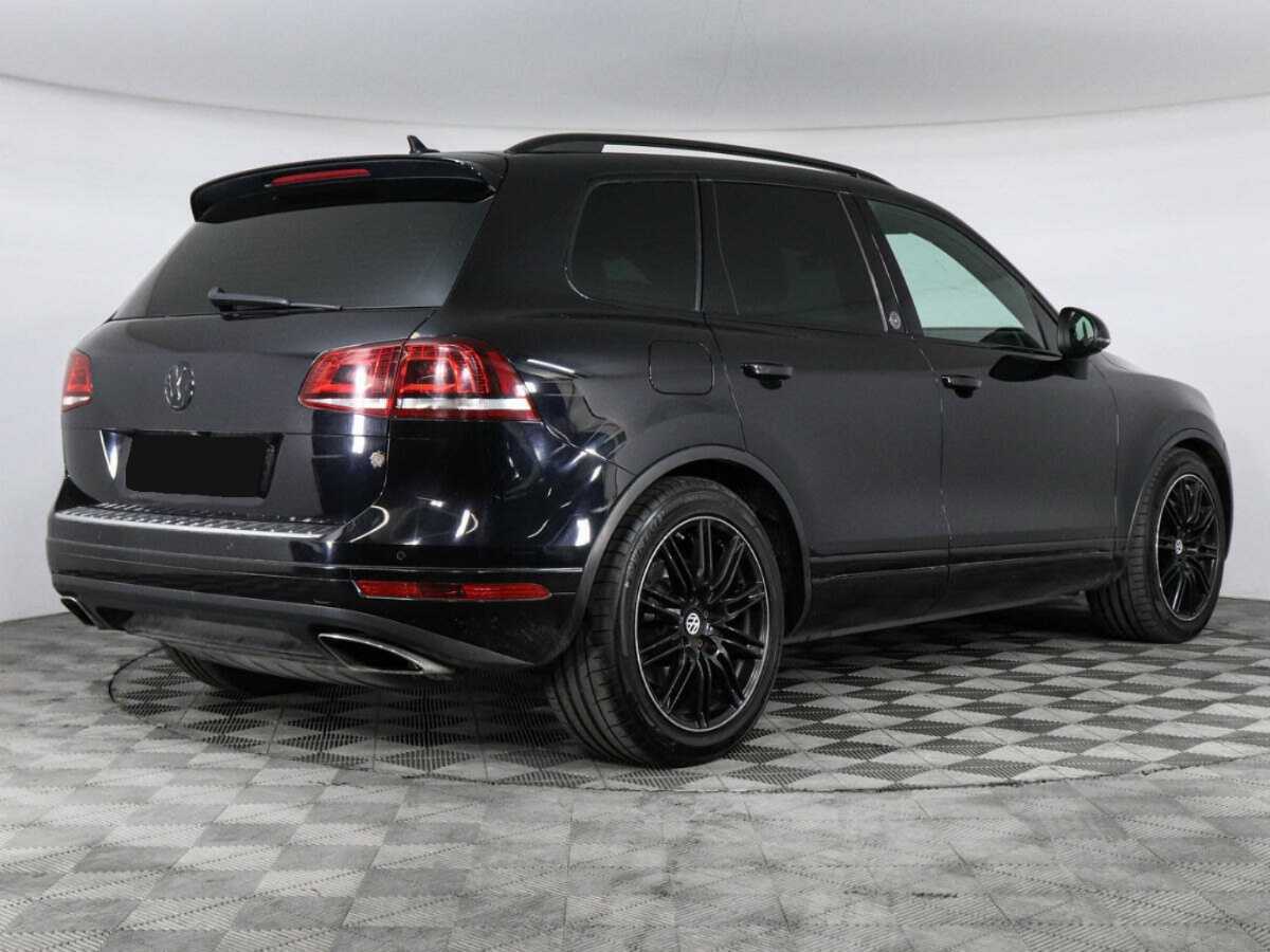 Купить Volkswagen Touareg, 2017, 209 541 км, фото №3