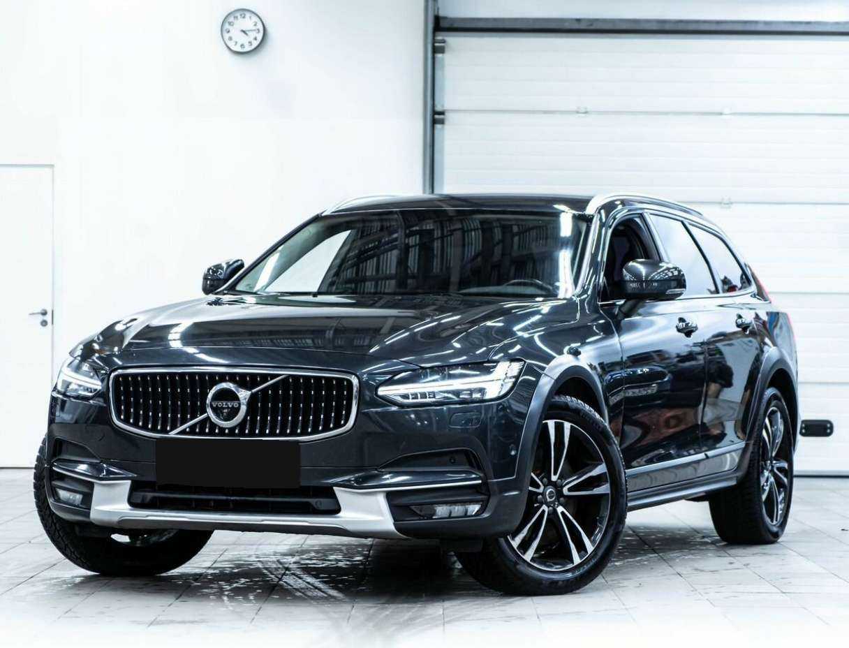 Купить Volvo V90 Cross Country, 2017, 164 000 км, фото №1
