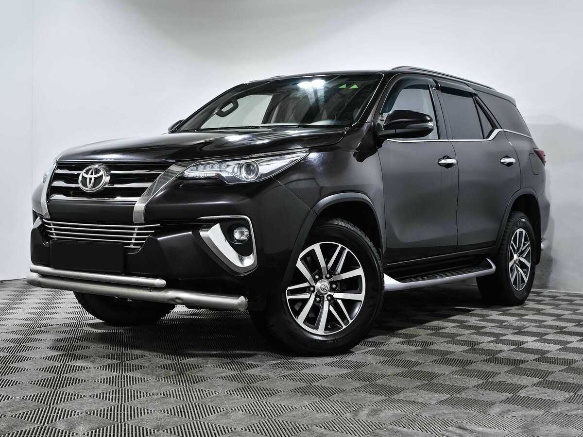 Купить Toyota Fortuner, 2017, 141 050 км, фото №1