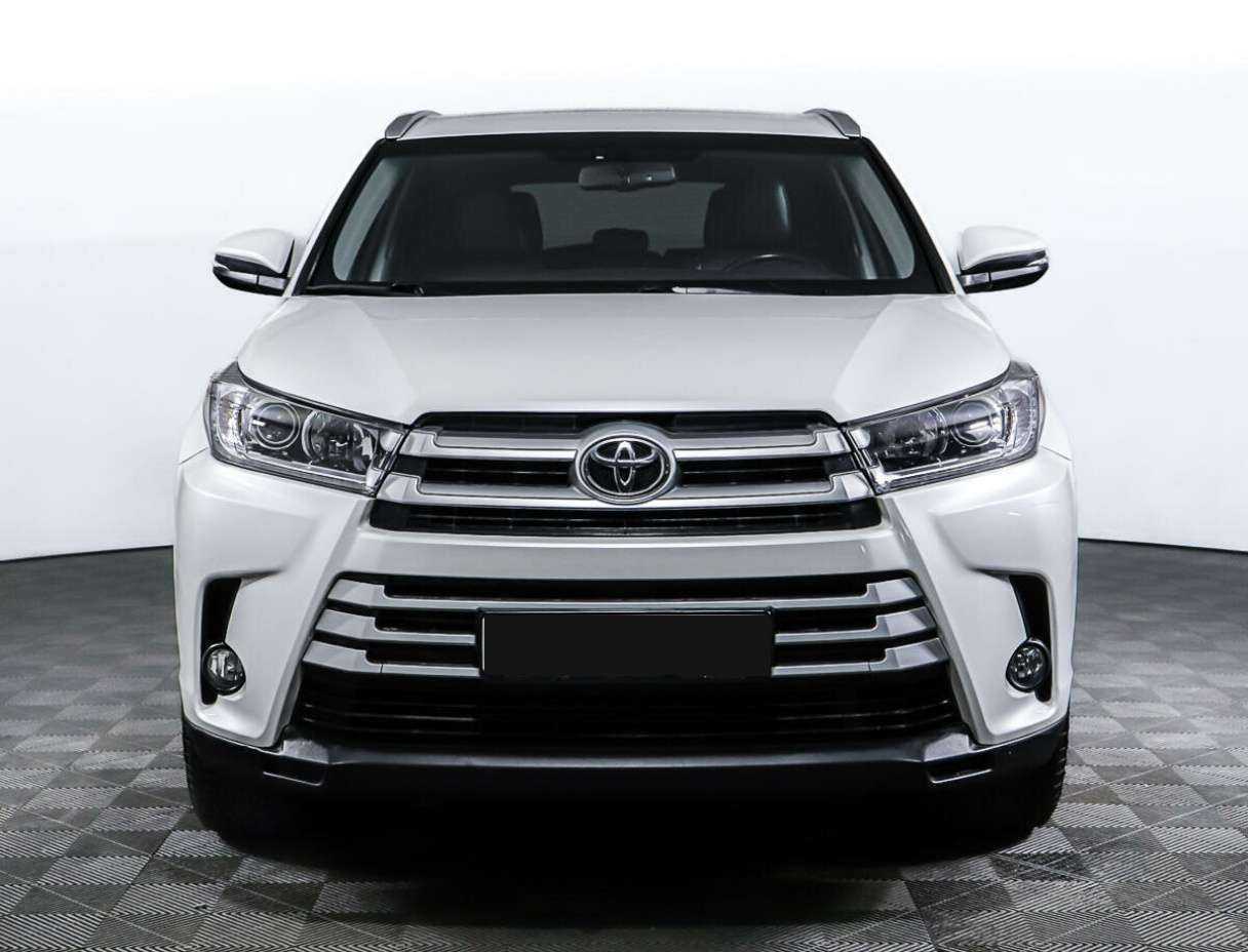 Купить Toyota Highlander, 2017, 105 230 км, фото №2