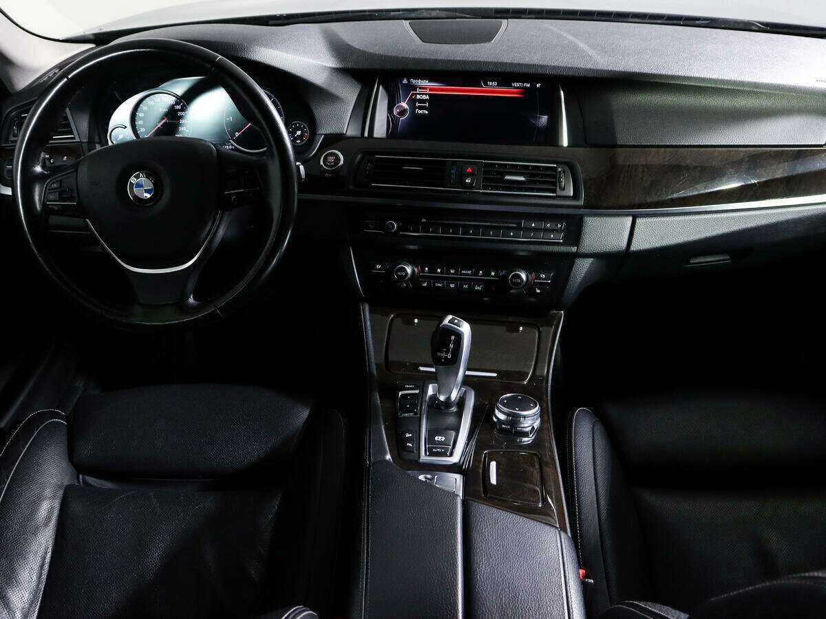 Купить BMW 5 серии 530d xDrive, 2015, 159 870 км, фото №9