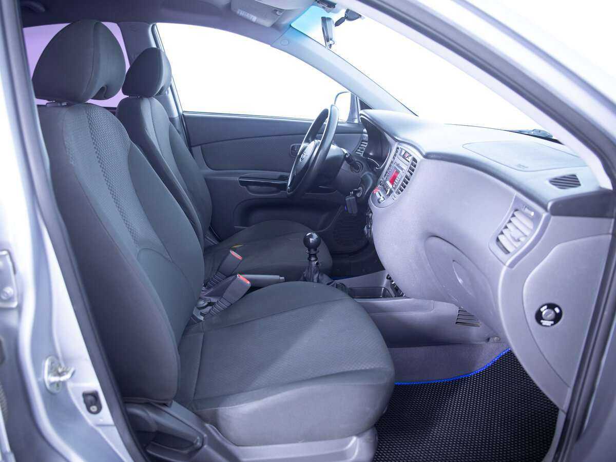 Купить Kia Rio, 2010, 133 072 км, фото №10