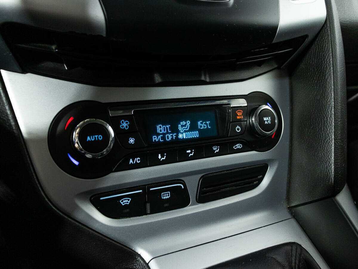 Купить Ford Focus, 2011, 245 439 км, фото №14