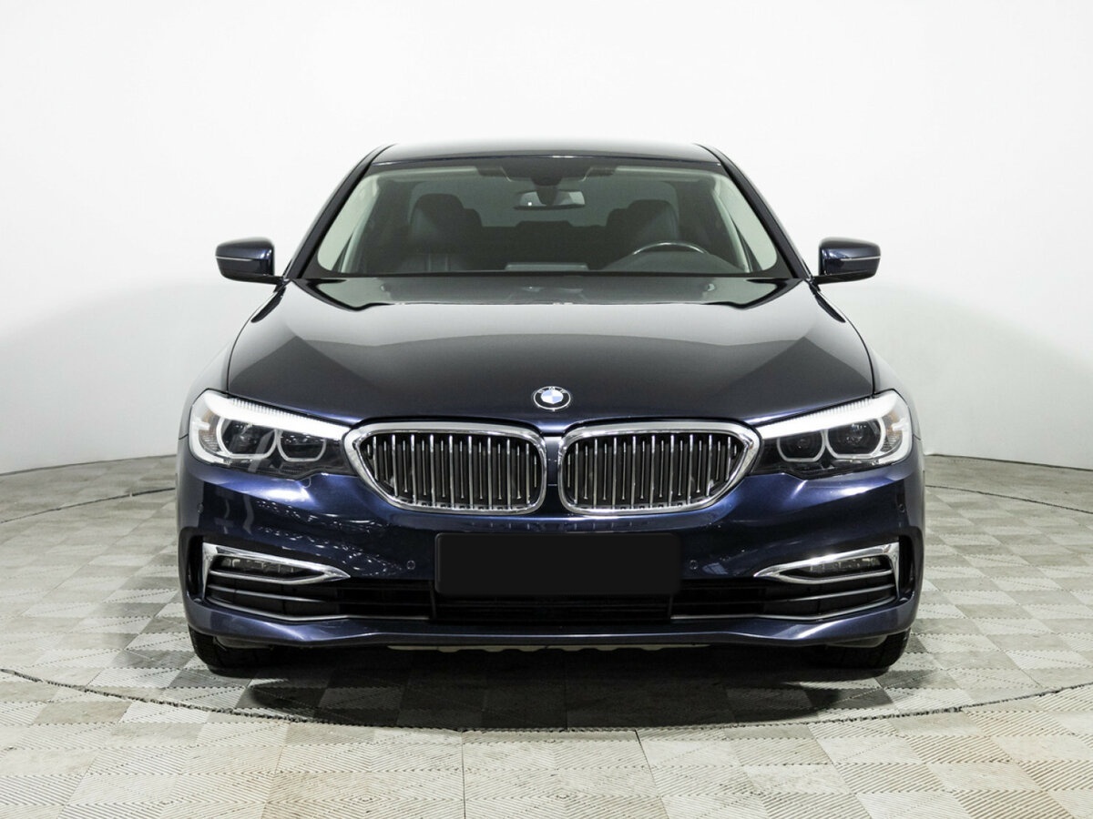 Купить BMW 5 серии 520d xDrive VII (G30/G31/G38), 2018, 61 332 км, фото №2