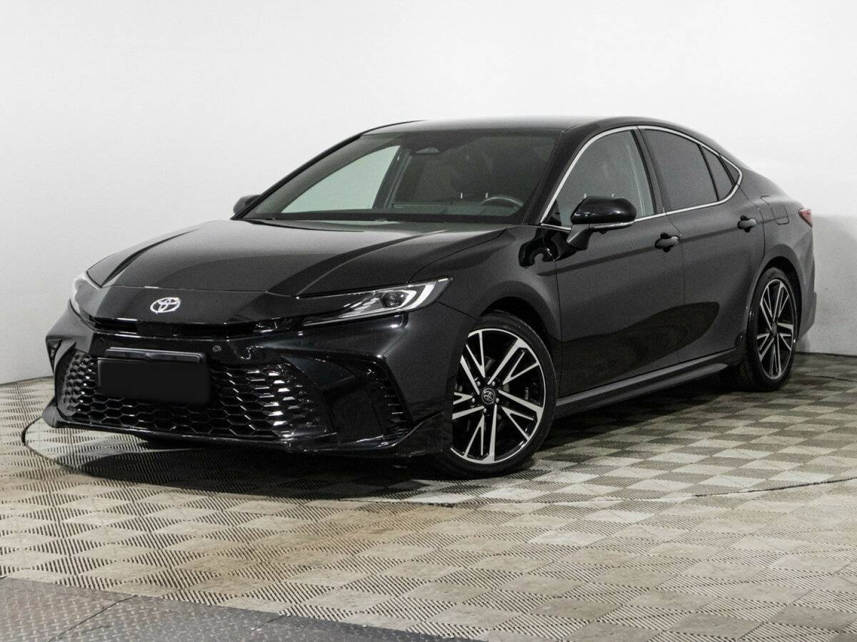 Купить Toyota Camry, 2024, 9 934 км, фото №1