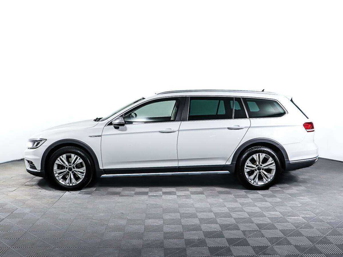 Купить Volkswagen Passat Alltrack, 2018, 60 115 км, фото №8