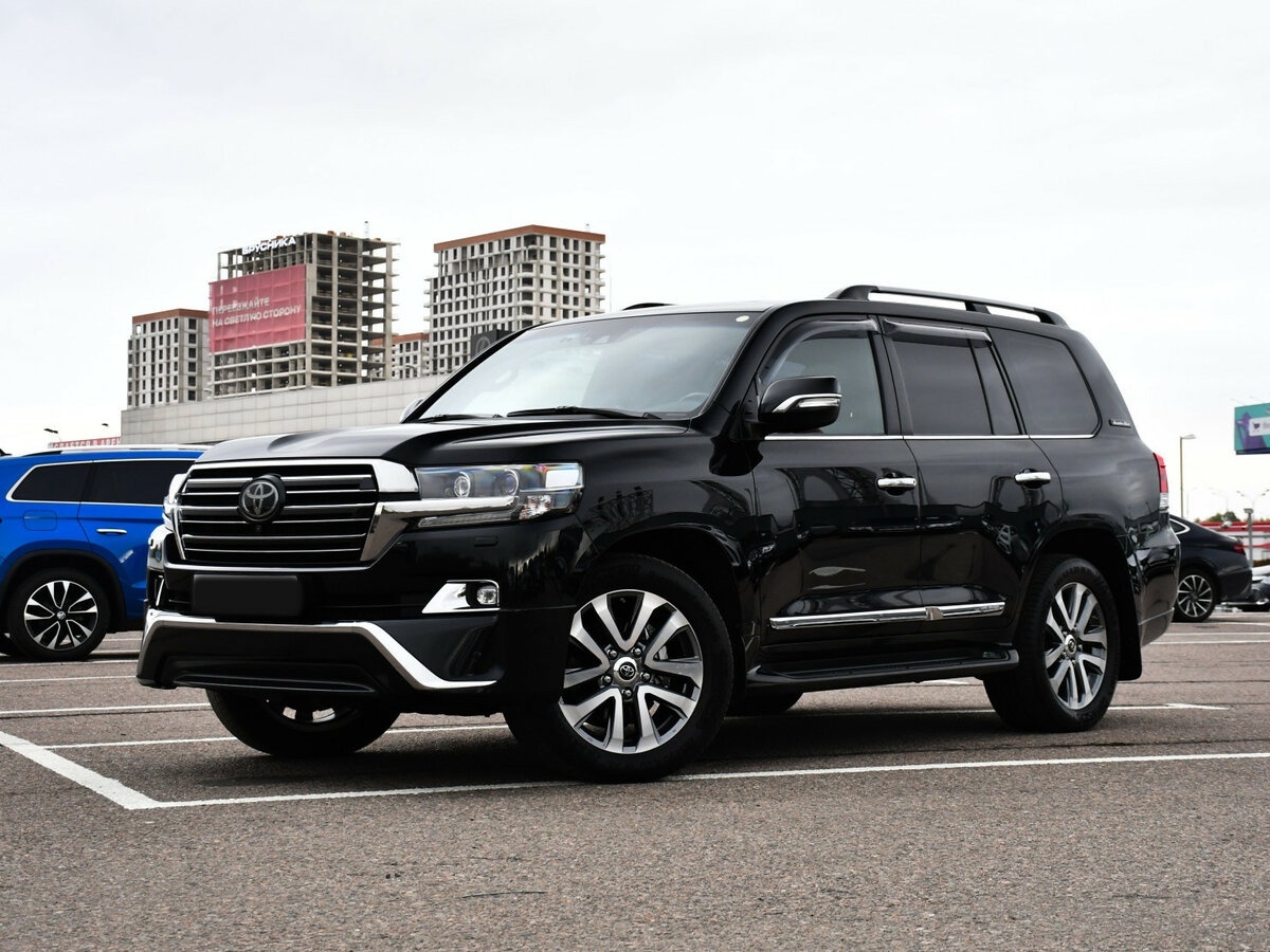 Купить Toyota Land Cruiser 200 Series Рестайлинг 2, 2017, 56 260 км, фото №1