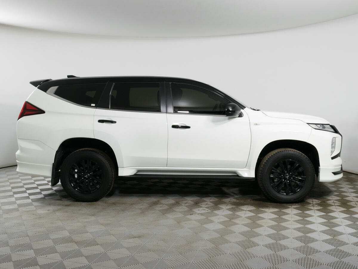 Купить Mitsubishi Montero Sport, 2022, 22 651 км, фото №3