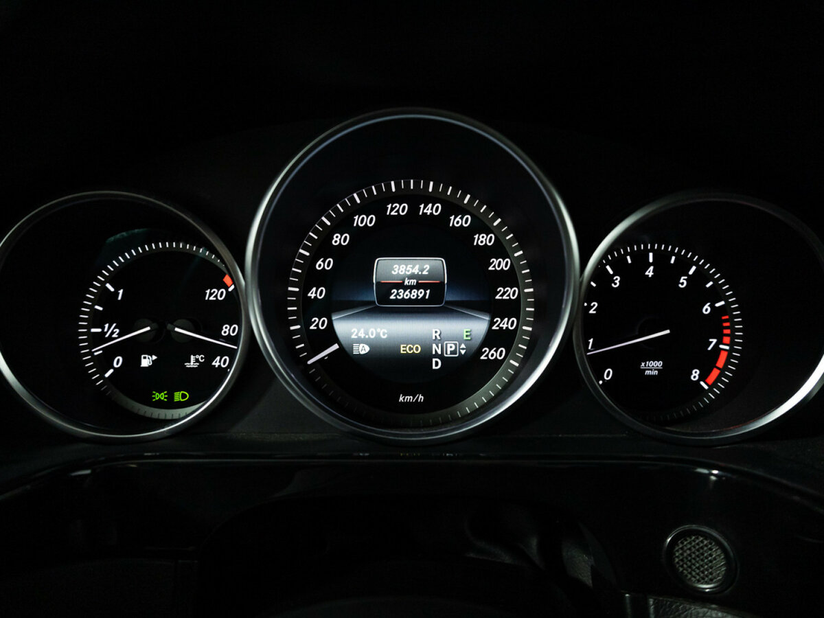 Купить Mercedes-Benz E-Класс 200 IV (W212, S212, C207) Рестайлинг, 2013, 236 890 км, фото №12