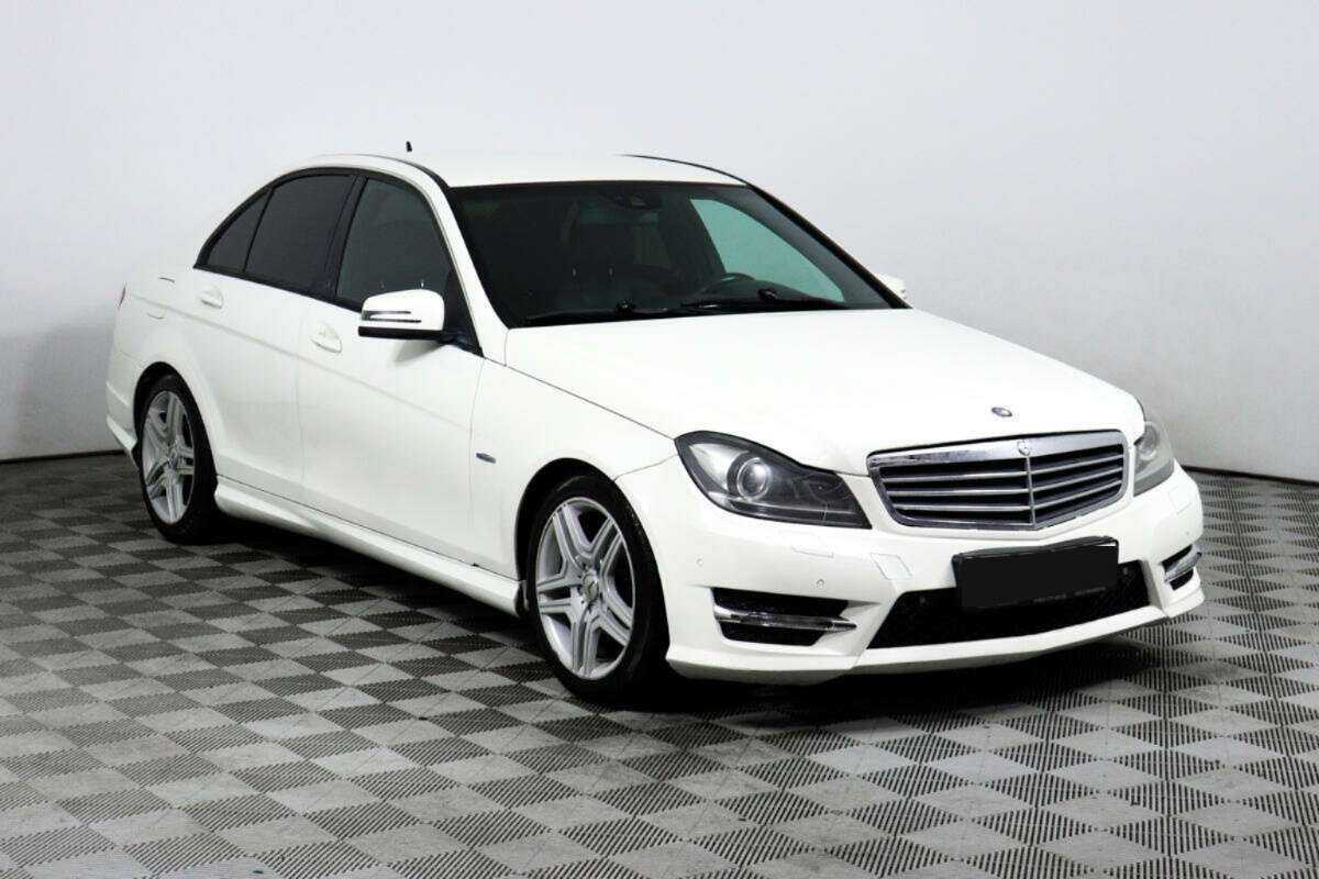 Купить Mercedes-Benz C-Класс 180 BlueEFFICIENCY, 2011, 219 596 км, фото №3