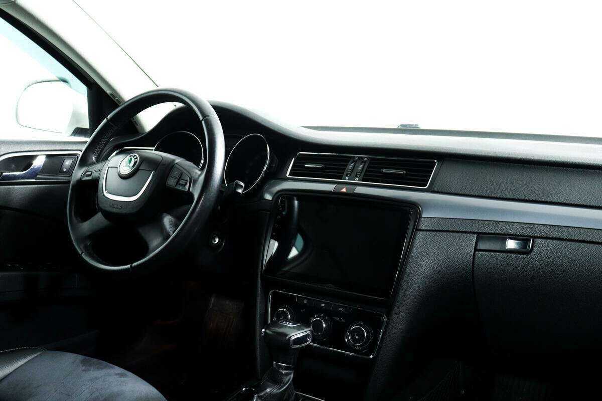 Купить Skoda Superb DSG, 2011, 266 398 км, фото №9