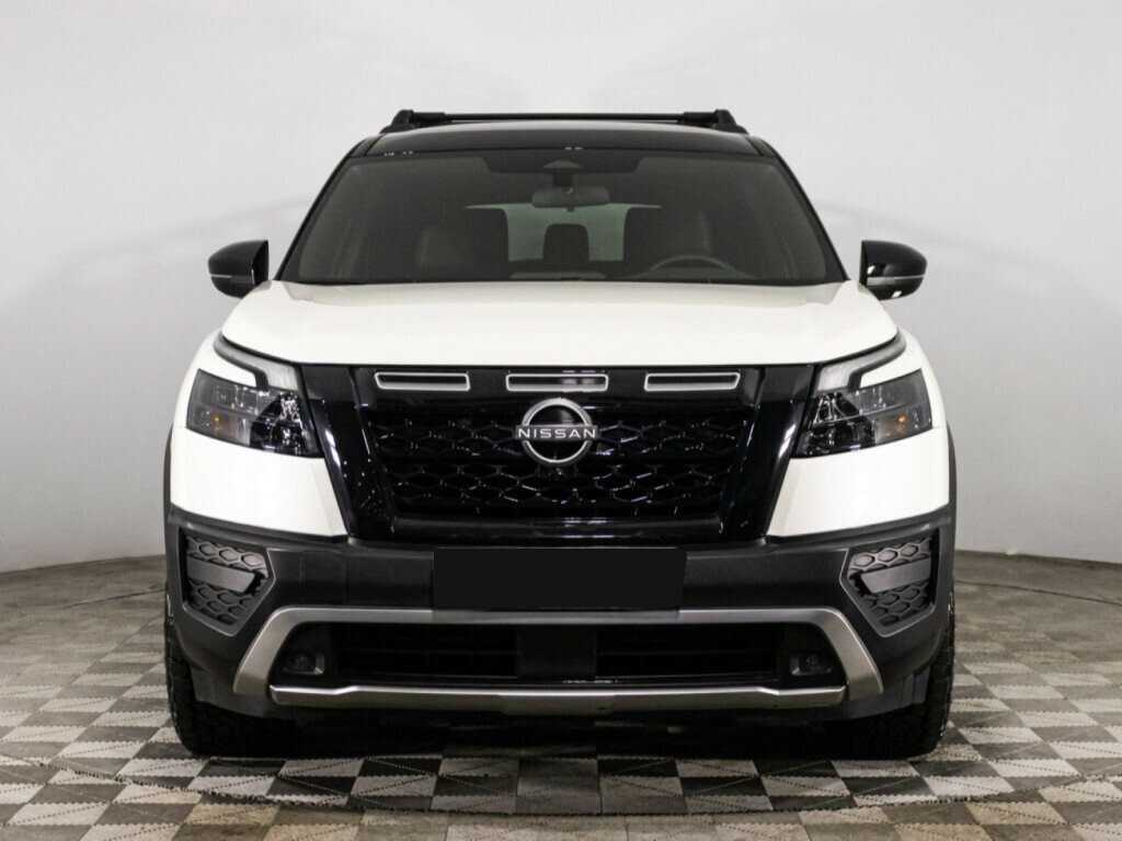 Купить Nissan Pathfinder, 2023, 3 086 км, фото №2