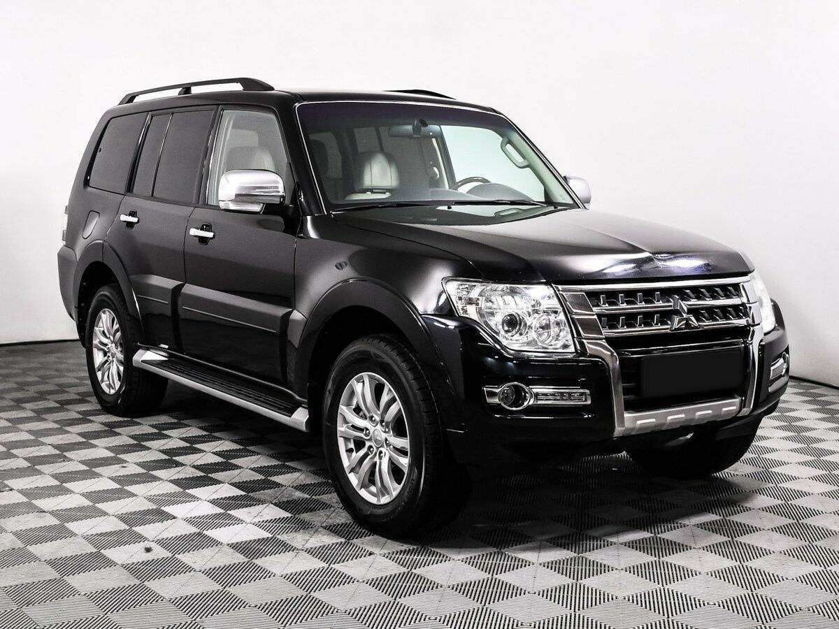Купить Mitsubishi Pajero, 2017, 70 500 км, фото №3