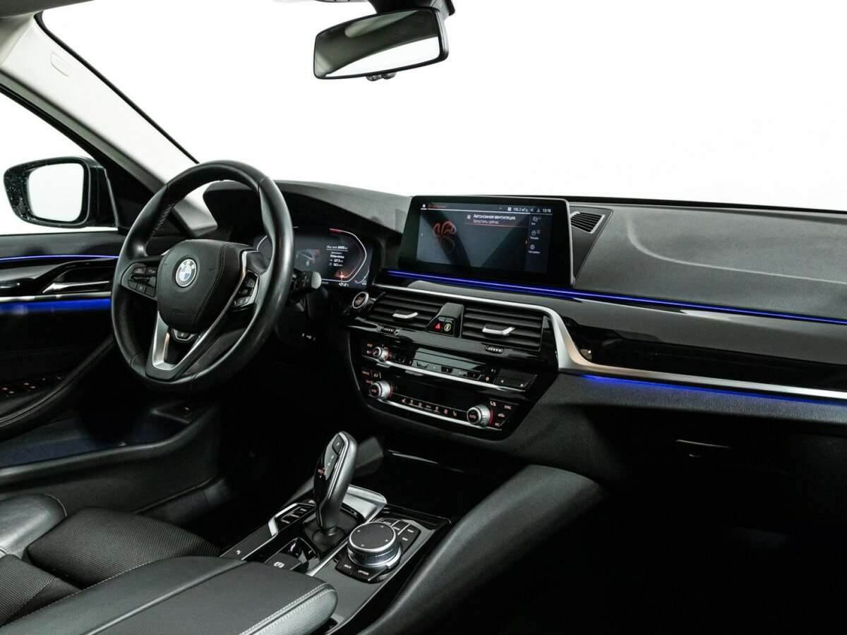 Купить BMW 5 серии 520d xDrive, 2020, 87 066 км, фото №9