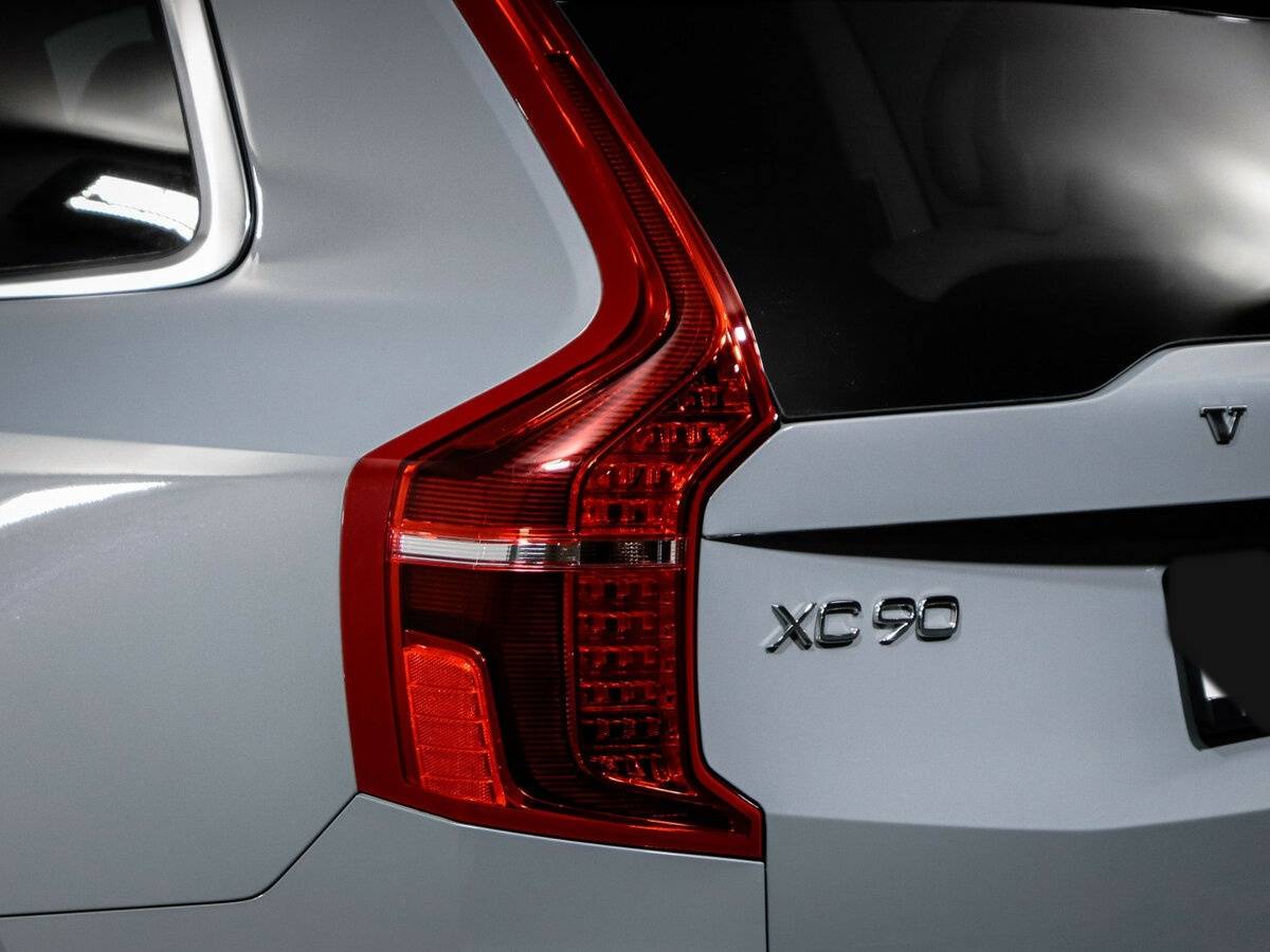 Купить Volvo XC90 II Рестайлинг 1, 2023, 5 100 км, фото №17
